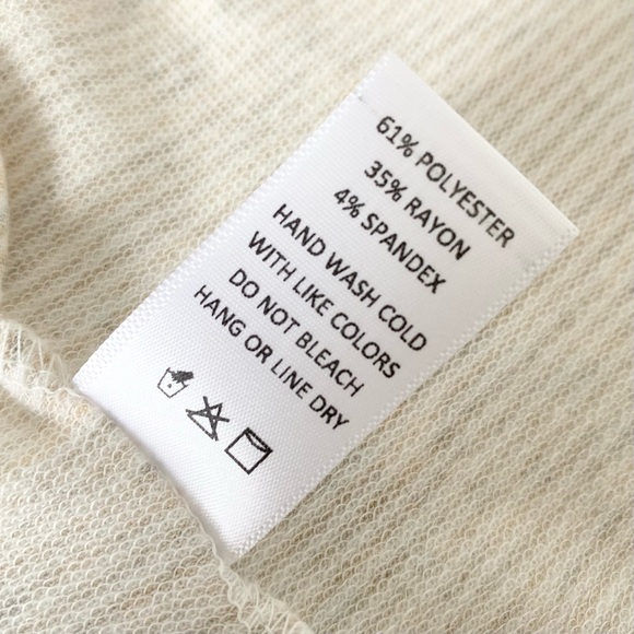 Sadie & Sage Criss Cross Drape Back Top - Picture 5 of 6